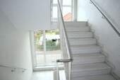 Helles Treppenhaus - 3 Zimmer Etagenwohnung in Delmenhorst