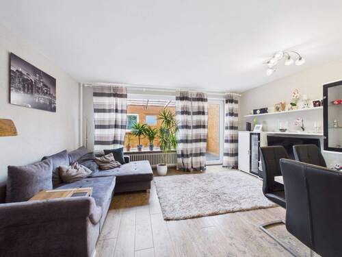 Wohn,- und Esszimmer - 5 Zimmer Reihenmittelhaus zum Kaufen in Wahlstedt