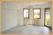 Wohnzimmer - Etagenwohnung mit 74,00 m² in Offenburg zur Miete