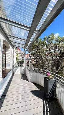 Ruhiger Balkon - 