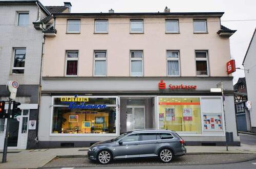 Hausansicht - Wohn- und Geschäftshaus in zentraler Lage von Vohwinkel