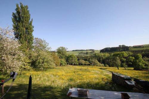 herrlicher Fernblick - 8 Zimmer Mehrfamilienhaus, Wohnhaus zum Kaufen in Remetschwiel