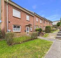 Modernisiertes Familienhaus mit Südwestgarten, Vollkeller und neuer Heizung (2021)! - Bad Oldesloe