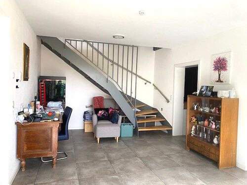 Treppe von der Diele zum OG - 