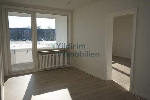 Flur/ Essbereich - 4 Zimmer Etagenwohnung in Cuxhaven