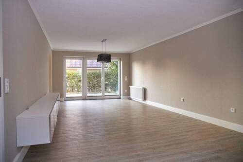 Wohnzimmer - 5 Zimmer Reihenendhaus zum Kaufen in Grömitz