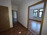 Flur.jpg - 3 Zimmer Etagenwohnung zur Miete in Chemnitz