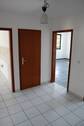 Diele - Etagenwohnung mit 105,00 m² in Hilden zur Miete