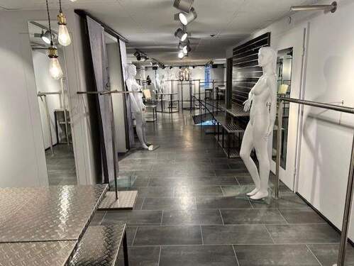 Obergeschoss - Gewerbeobjekt (Büro, Produktion, Verkauf) in Waldshut-Tiengen zur Miete