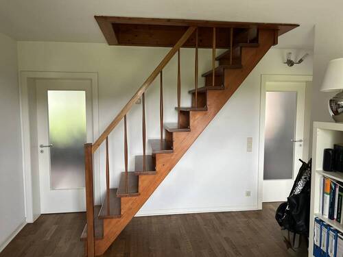 Treppe zum Dachgeschoss - 
