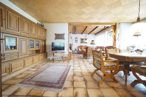 Wohn- und Esszimmer - 