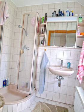 OG Bad mit Dusche (EFH Modern) - 