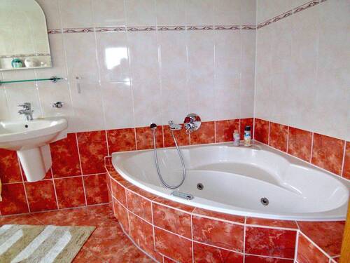 EG Bad mit Wanne (EFH Modern) - 