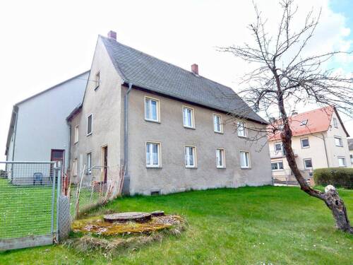 Hausansicht (Altbau) - 6 Zimmer Einfamilienhaus zum Kaufen in Großnaundorf