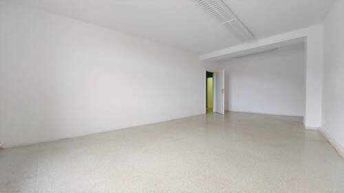Büro - 4 Zimmer Büro zur Miete in Freital