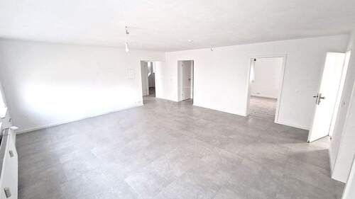 Wohnbereich - 4 Zimmer Etagenwohnung in Hofheim am Taunus