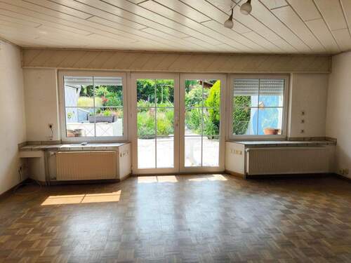 Wohnzimmer - 4 Zimmer Reihenmittelhaus zum Kaufen in Wegberg