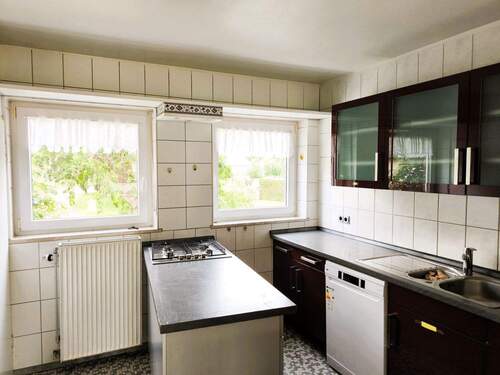 Küche mit Gasherd - 4 Zimmer Reihenmittelhaus in Wegberg