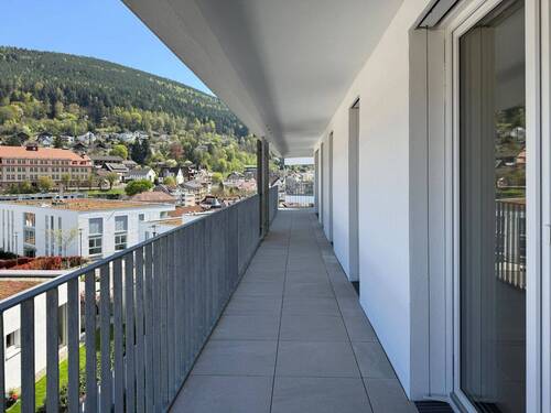 Balkon - Etagenwohnung mit 135,50 m&sup2; in Bad Wildbad zum Kaufen