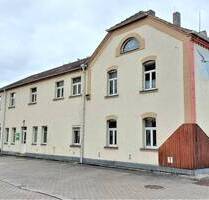Provisionsfrei zum Selbstausbau - großzügige Gewerbefläche mit Teeküche und WCs! - Freital
