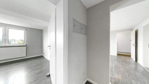 Diele / Schlafen / Wohnen - 3 Zimmer Etagenwohnung in Essen