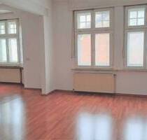Saniertes 4 Zimmer Altbau- BÜRO - Praxis im 2.Stock mit KÜCHE in der Innenstadt von Weiden i. d. OPf. zu vermieten! - Weiden in der Oberpfalz Moosbürg