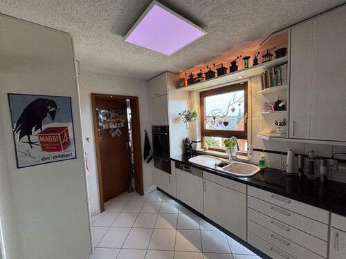 Küche 2. OG Richtung Vorratsr. - 