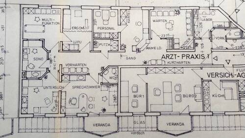 Haus10-1OG links-169m².jpeg - Große Wohnung in Altenstadt Waldnaab mit 8 Räume im 1 OG. auf insgesamt 169,00 m² zu vermieten.
