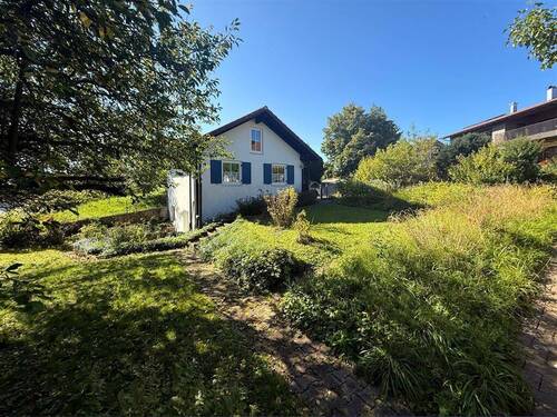 Garage mit Lagerraum - 