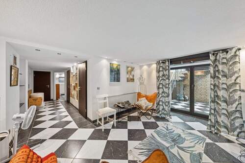 Kellergeschoss mit Außenzugang - 