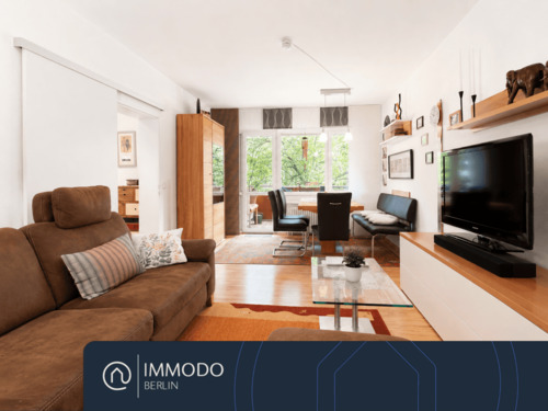 Wohnzimmer - ?? Modernisierte 3-Zimmer-Wohnung mit Süd-Balkon, Walk-in-Dusche, Glasfaseranschluss & Einbauküche