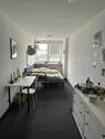 Blick aus dem Flur ins Zimmer - Etagenwohnung mit 14,00 m&sup2; in Nürnberg zur Miete