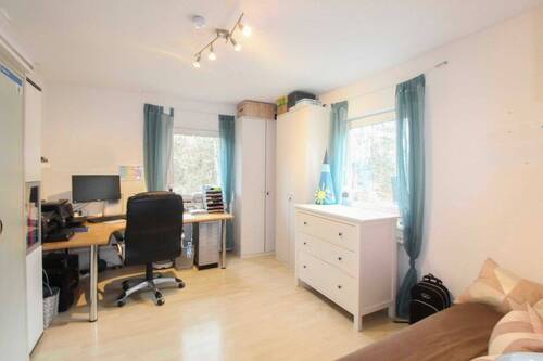 Büro_ Schlafzimmer - 