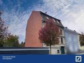 Ansicht des Wohnhauses - Mehrfamilienhaus mit schönem Grundstück und vielseitigen Nutzungsm