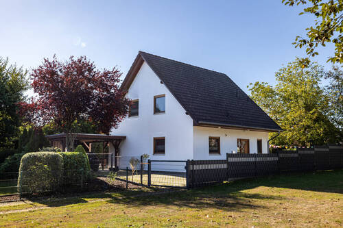 Front - *** DEICHHORST - CARPORT, TERRASSE, GLASFASER, VOLLBAD uvm. direkt neben kleinem PARK ***