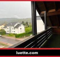 Penthouse-Whg, 2 12 Zi., Balkon, Lift, ruhig, Arzt Apotheke Einkauf fussläufig um die Ecke, Bushaltestelle, To... - Lauchringen Unterlauchringen