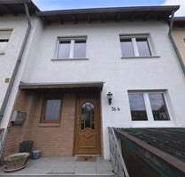 *Charmantes Reihenmittelhaus mit Potenzial in begehrter Lage von Elsen* - Paderborn