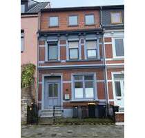 VON PRIVAT - vielseitiges altbremer Reihenmittelhaus in Bremen-Walle