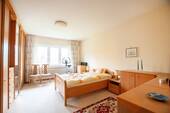 Schlafzimmer im EG - 
