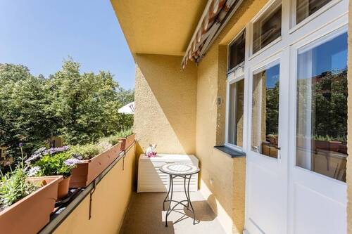 Loggia - Etagenwohnung mit 63,60 m² in Berlin zum Kaufen