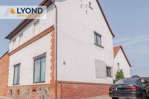 Straßenansicht 1 - 6 Zimmer Einfamilienhaus zum Kaufen in Colbitz