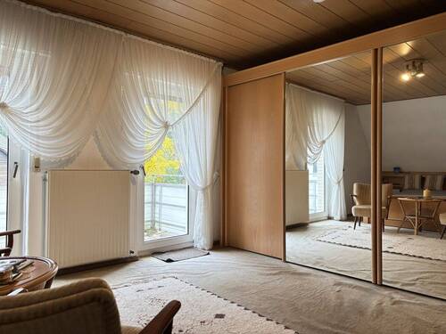 Schlafzimmer DG - 