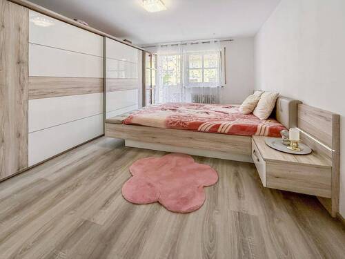 Kinderzimmer (hier: Schlafzimmer) - 
