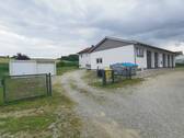 Einfahrtsbereich Wohnhaus - 