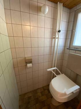 WC - 