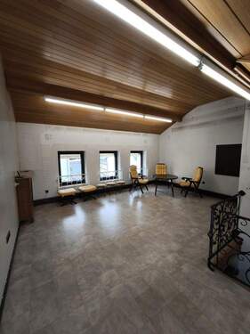 Obergeschoss - Büro in Erftstadt zur Miete