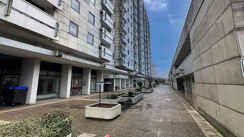 Frontansicht - Komfortable 1-Zimmer-Wohnung im 11. Stock