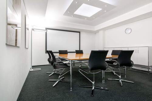 Property Image 1 - Großraumbüros für 10 Personen in Regus Leopoldstraße