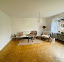 Provisionsfrei: 4 Zi. + ausgeb. Dachstudio! - Top-Anbindung München, ruhige Lage, Garten & Garage - Töging
