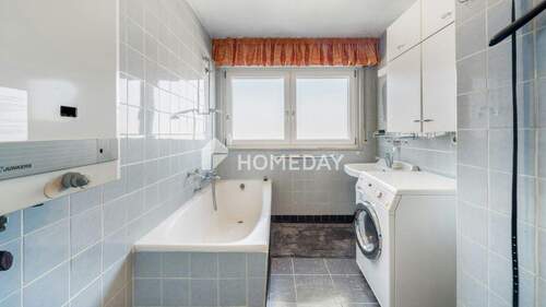 1. OG Badezimmer 1 - 